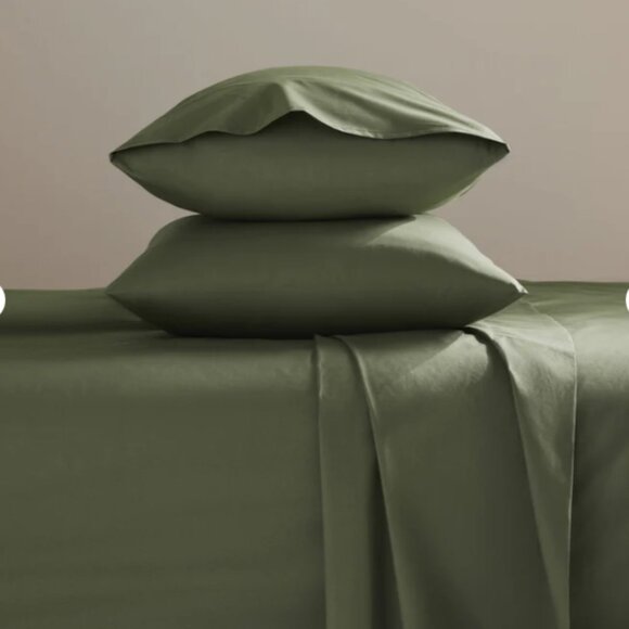 Brand new BROOKLINEN Queen Size Cotton Percale Core Sheet Set - Picture 5 of 6